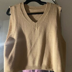 Shein tan crop vest Large